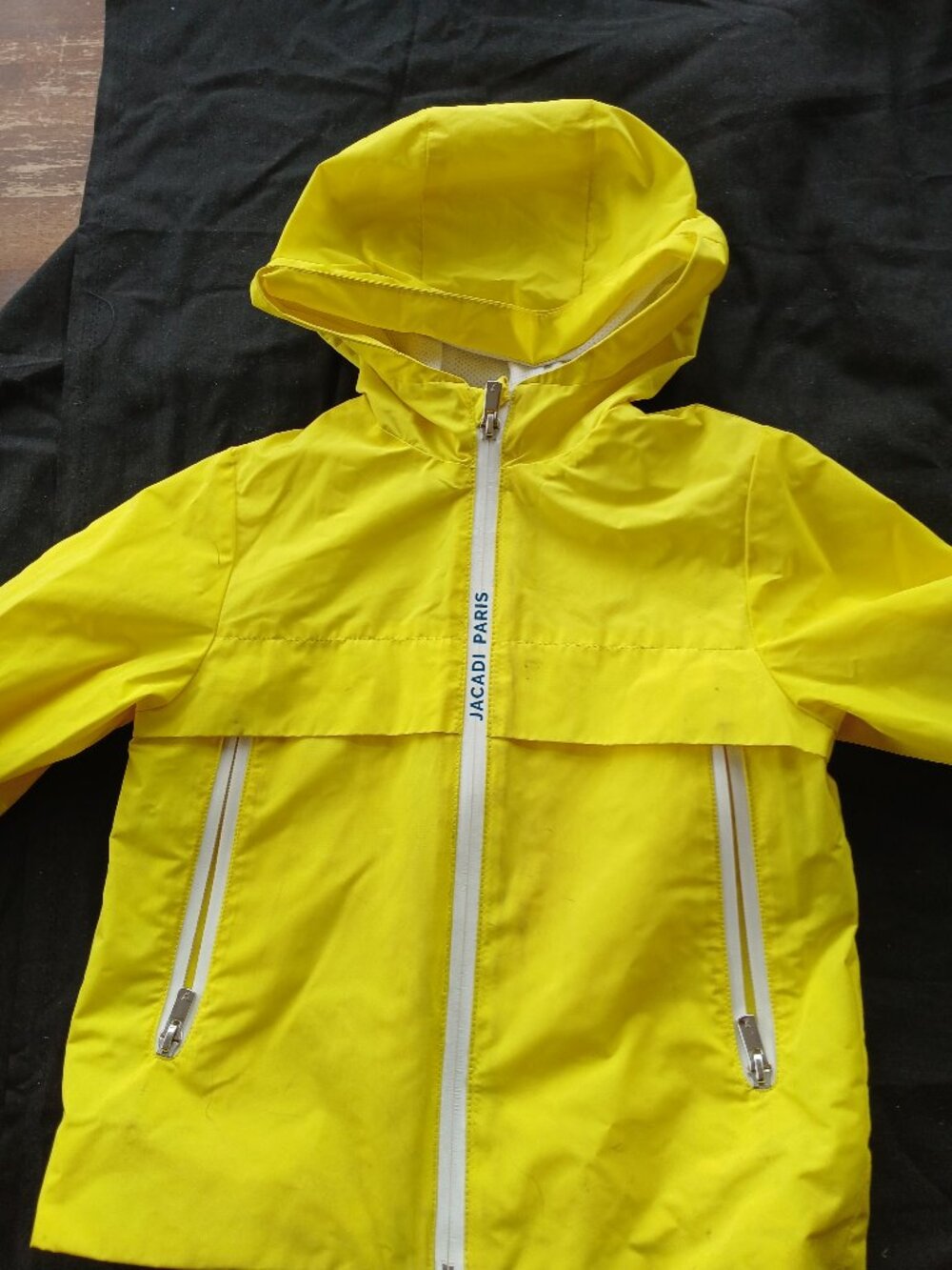 Classic Jacadi Rain Jacket | Yellow | Size 5Y